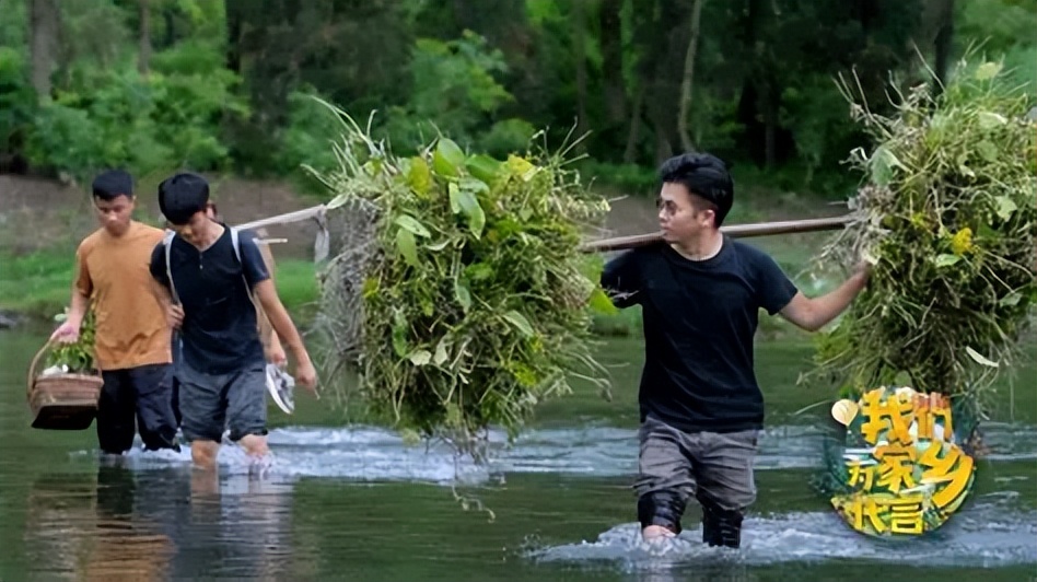 2025年底返乡潮提前,大批打工人返乡,农村人气旺起来了