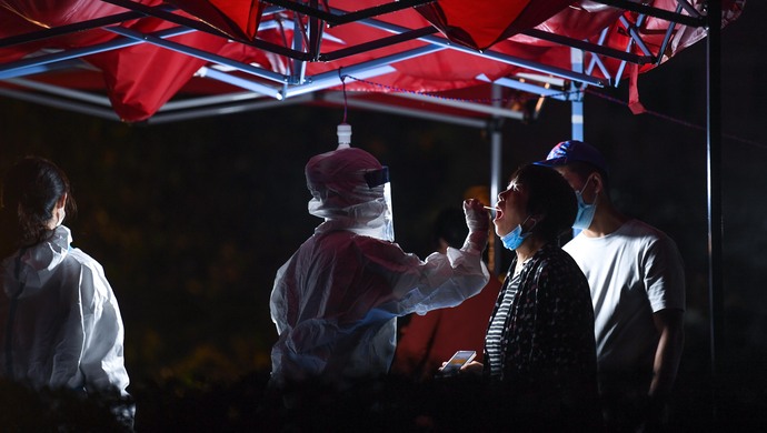 详细阅读:吴尊友解释近期我国新冠疫情严峻,多因素致疫情此起彼伏 吴尊友解释近期我国新冠疫情严峻,多因素致疫情此起彼伏