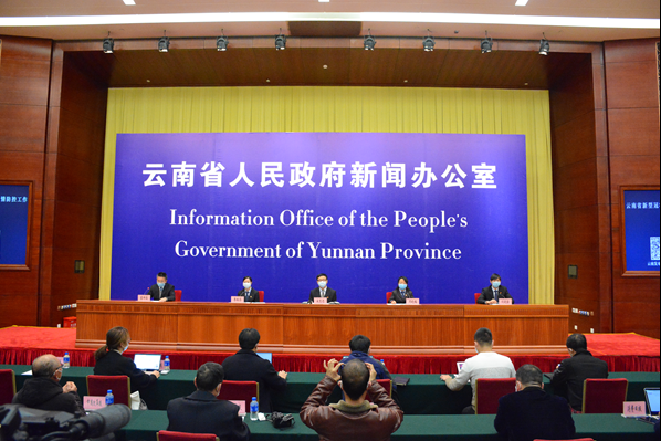 详细阅读:2月13日云南举行疫情防控发布会,解读重点场所防控指南 2月13日云南举行疫情防控发布会,解读重点场所防控指南