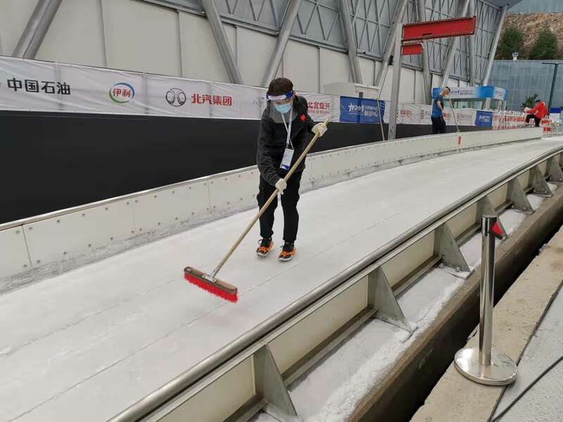 冬奥会志愿者故事:00后王冰历经波折终上岗服务延庆赛区