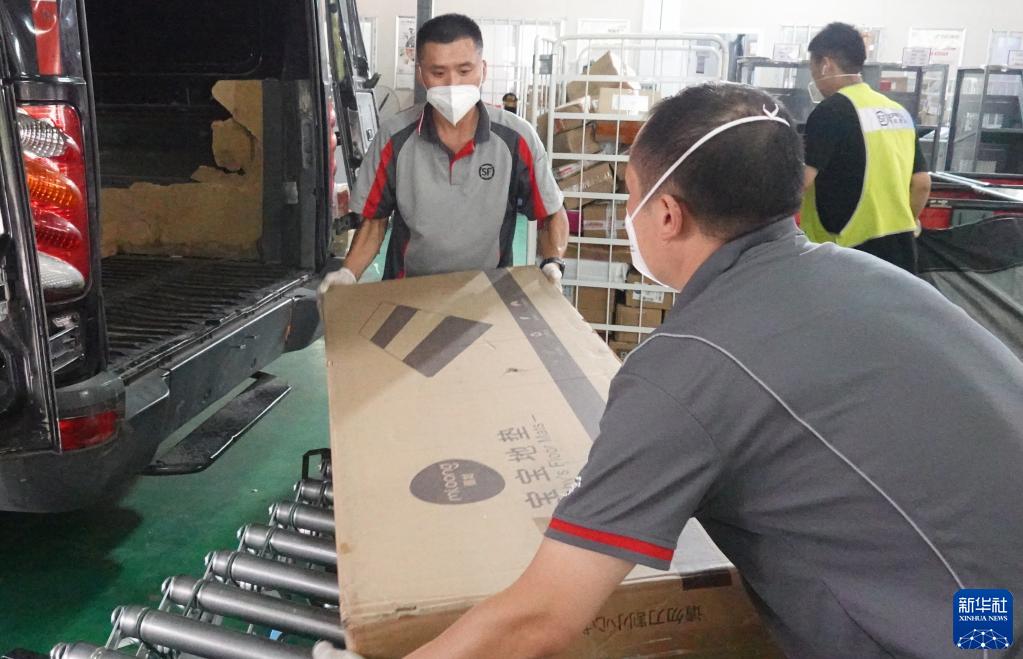 牢记嘱托再创佳绩丨努力做勤劳的小蜜蜂