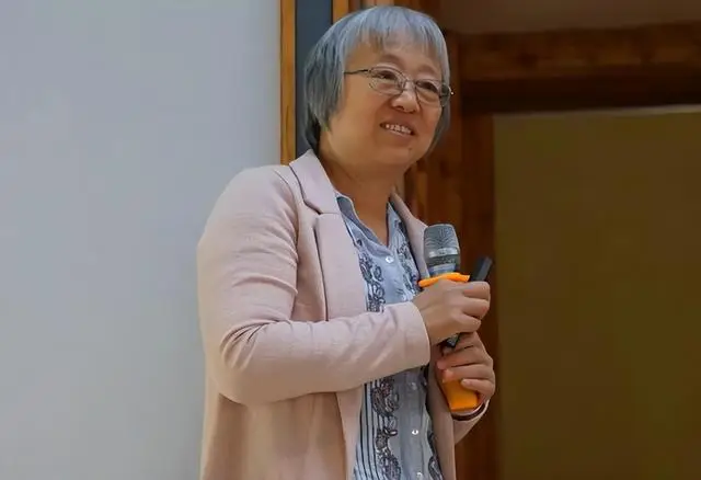 上海高考状元袁钧瑛:留美半生后,落叶归根梦能实现吗?