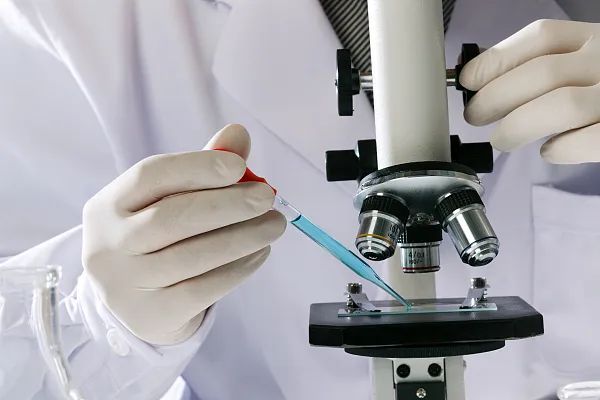 新冠疫情成世界历史分水岭,对国际格局影响几何?