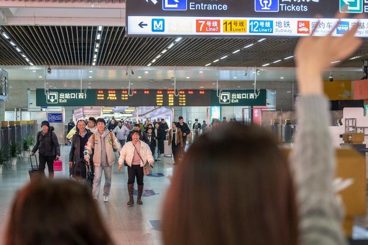 春节假期客流强度大，全社会跨区域人员流动量或创新高